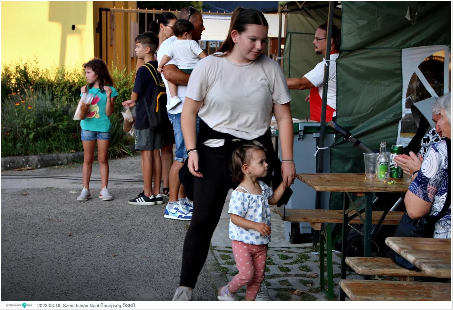 Fotók, Útirány.hu /délután, este /: