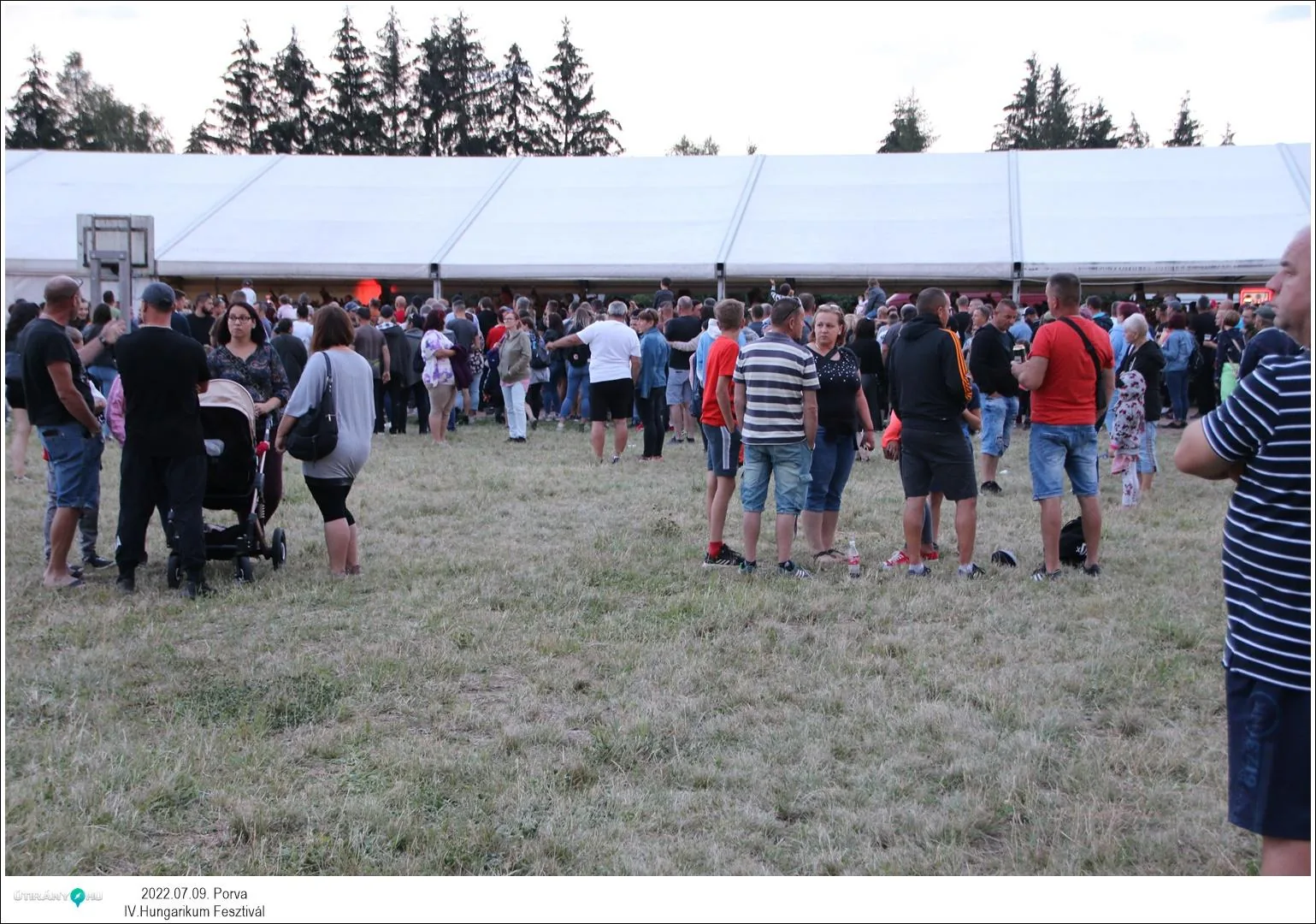 Fotók, Útirány.hu: