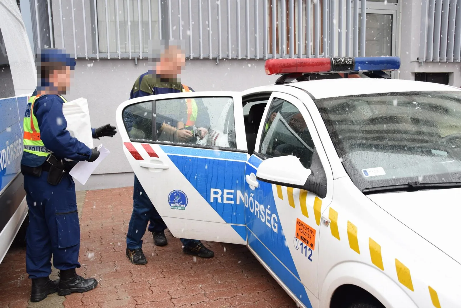 Rendőrségi felvételek