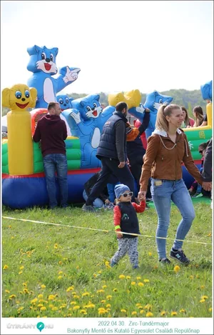 Fotók, Útirány.hu: