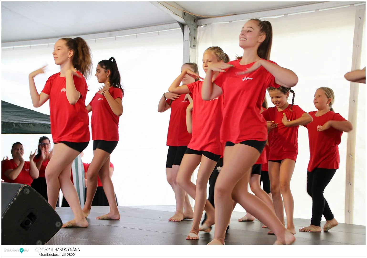 Fotók, Útirány.hu: