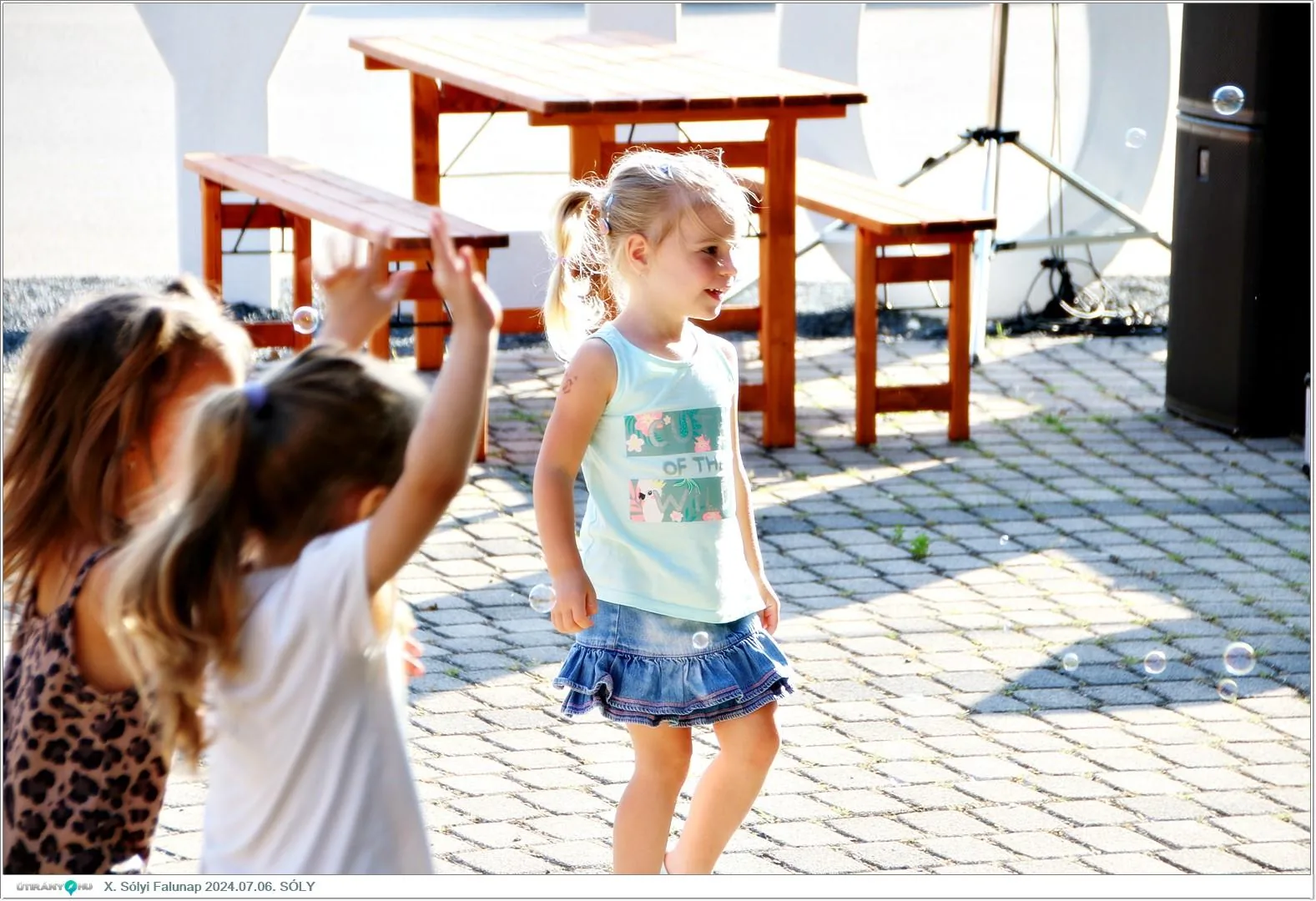 Fotók, Útirány.hu 2024