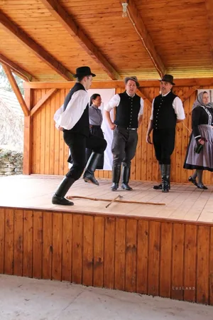 Fotók és kisfilm: Útirány.hu