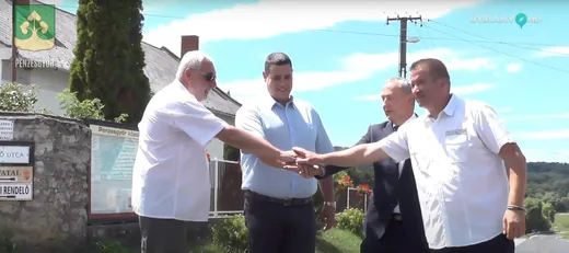 'Pénzesgyőr és Bakonybél között elkészült az út' cikk borítóképe