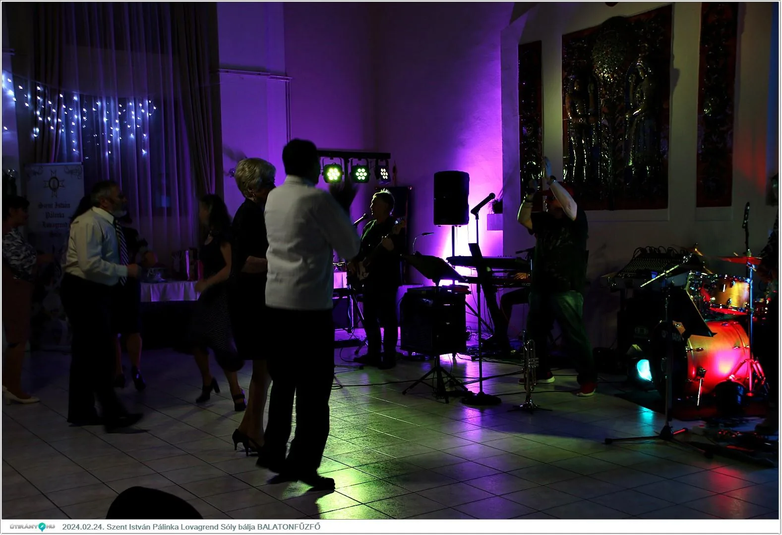 Fotók, Útirány.hu