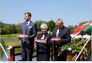 Fotók, Útirány.hu