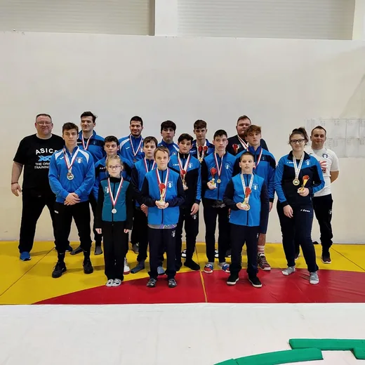 'A versenyévadot sikeresen megkezdtük' cikk borítóképe