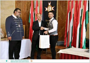 Díjkiosztó, szentelés, avatás, felvonulás