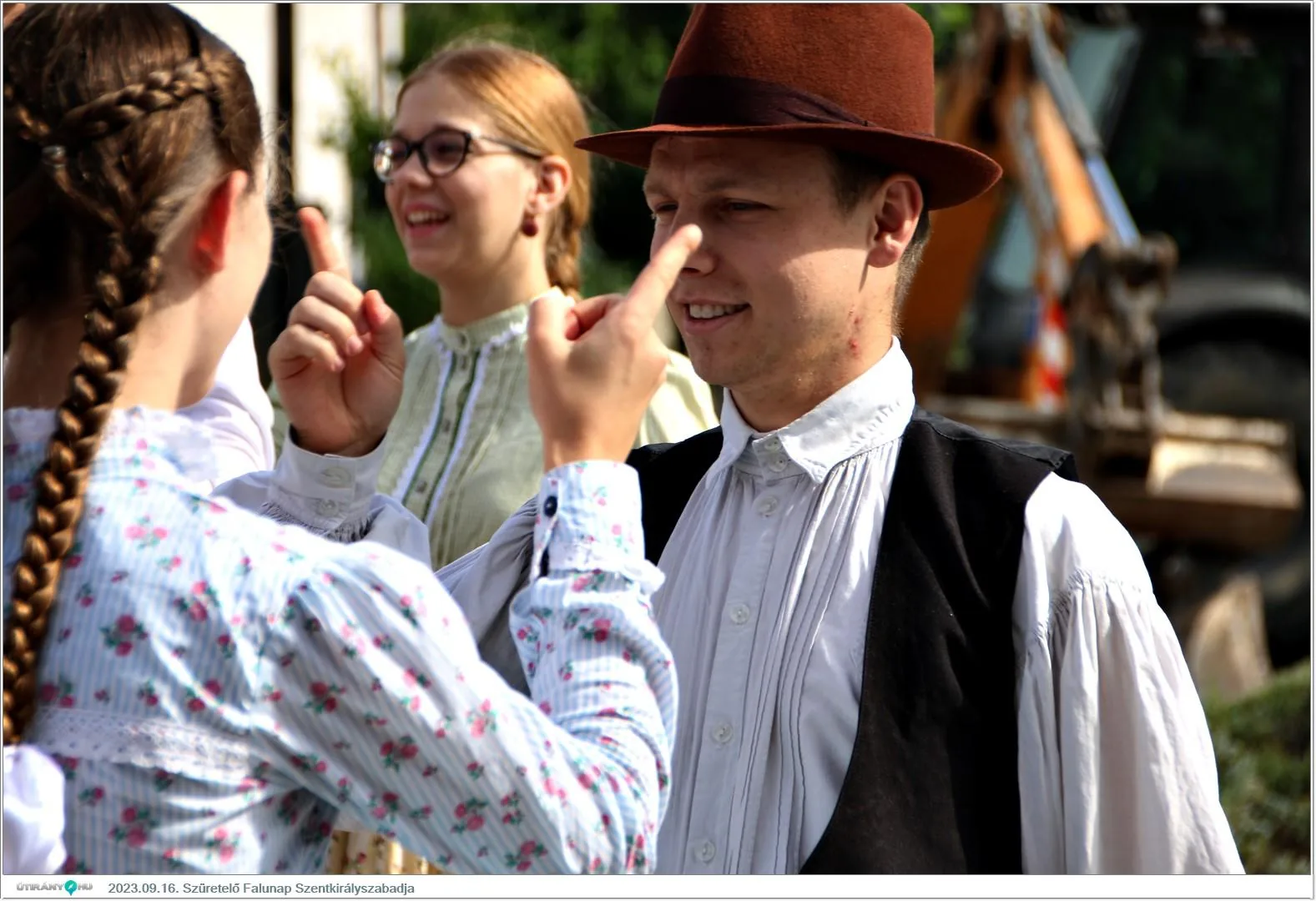 Fotók, Útirány.hu