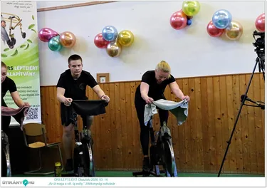 ÖRS LÉPTEIÉRT Jótékonysági sütivásár