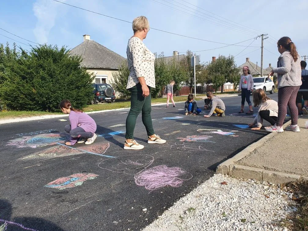 Fotók, Önkormányzat
