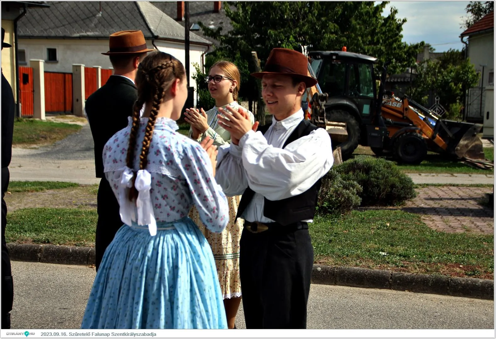 Fotók, Útirány.hu