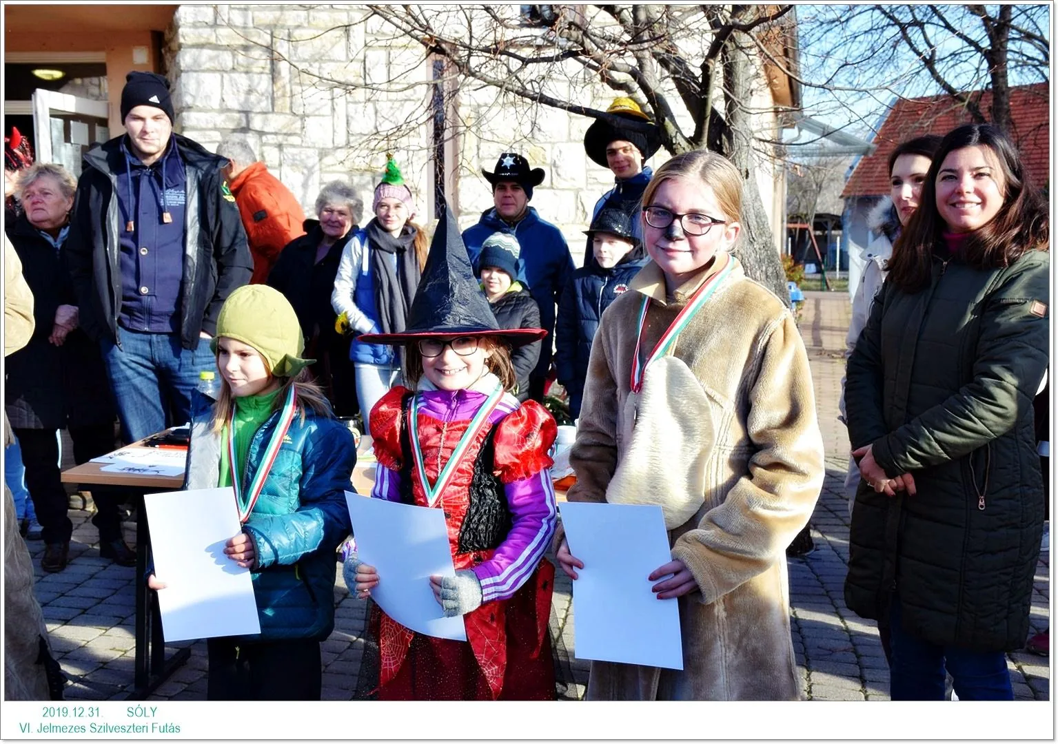 VI. Szilveszteri jelmezes futás. Fotók: Önkormányzat