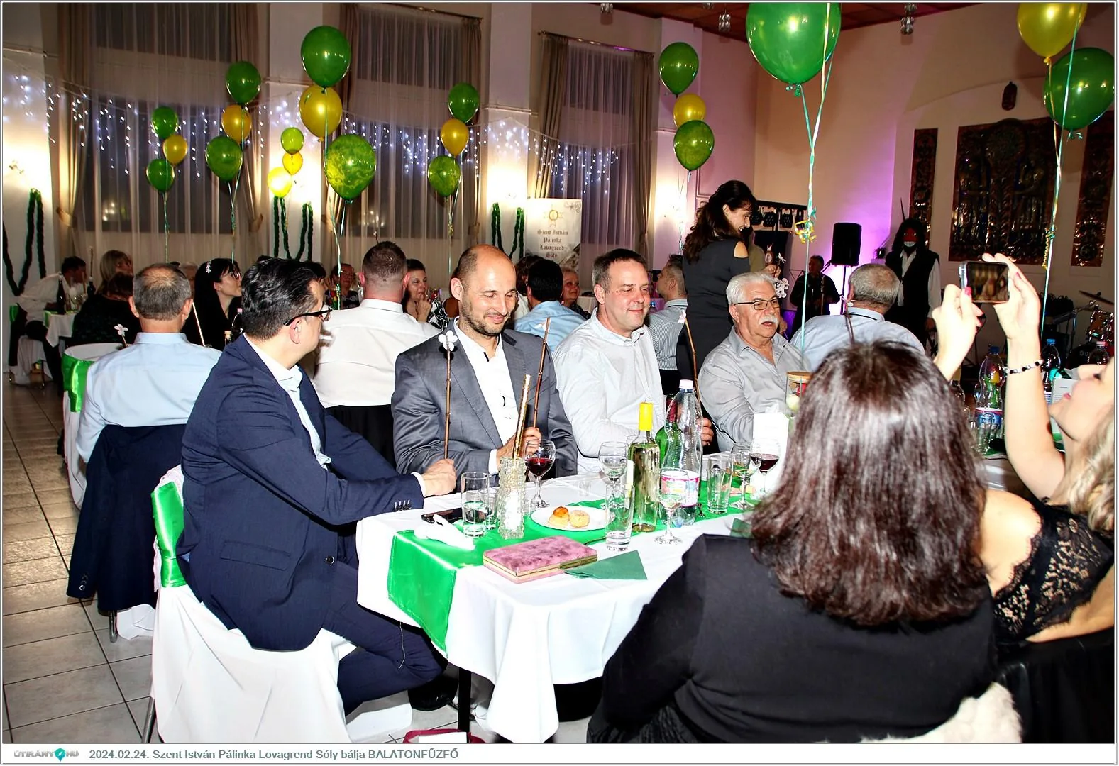 Fotók, Útirány.hu