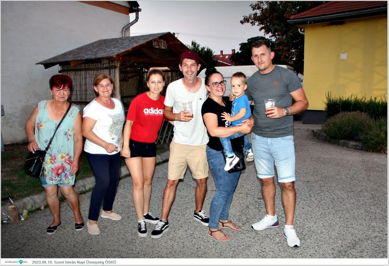 Fotók, Útirány.hu /délután, este /: