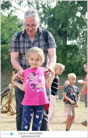 Fotók, Útirány.hu: