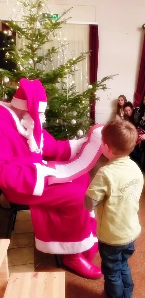 Mikulásváró Ünnepély képek