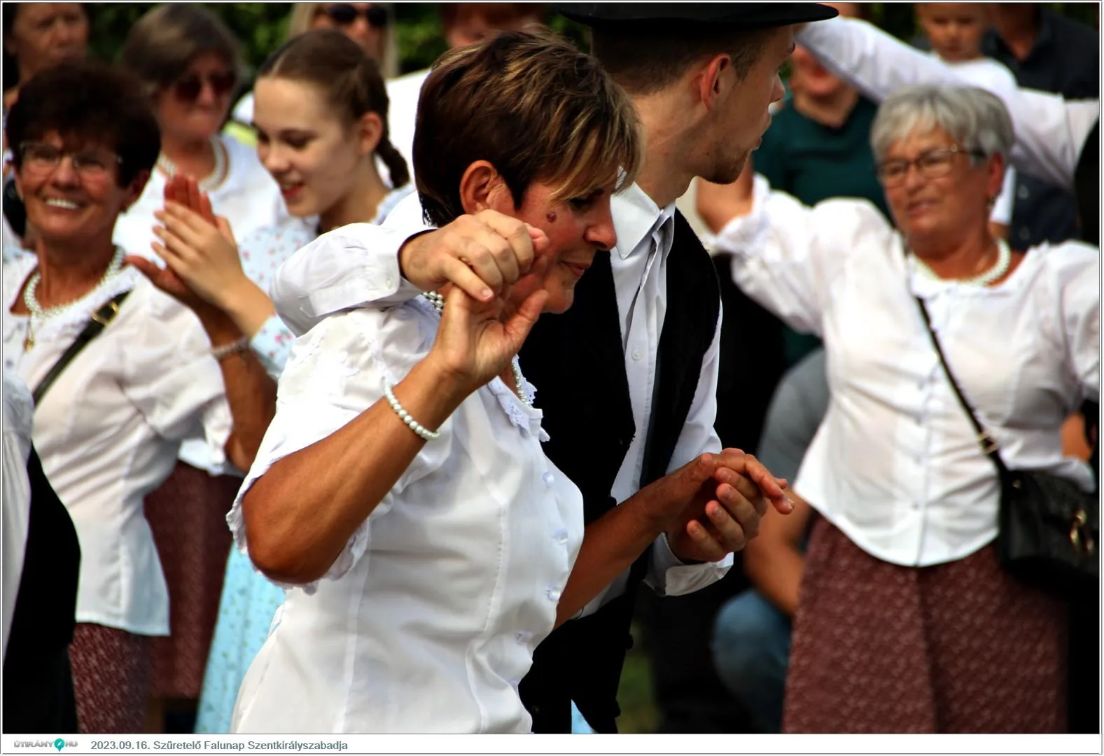 Fotók, Útirány.hu