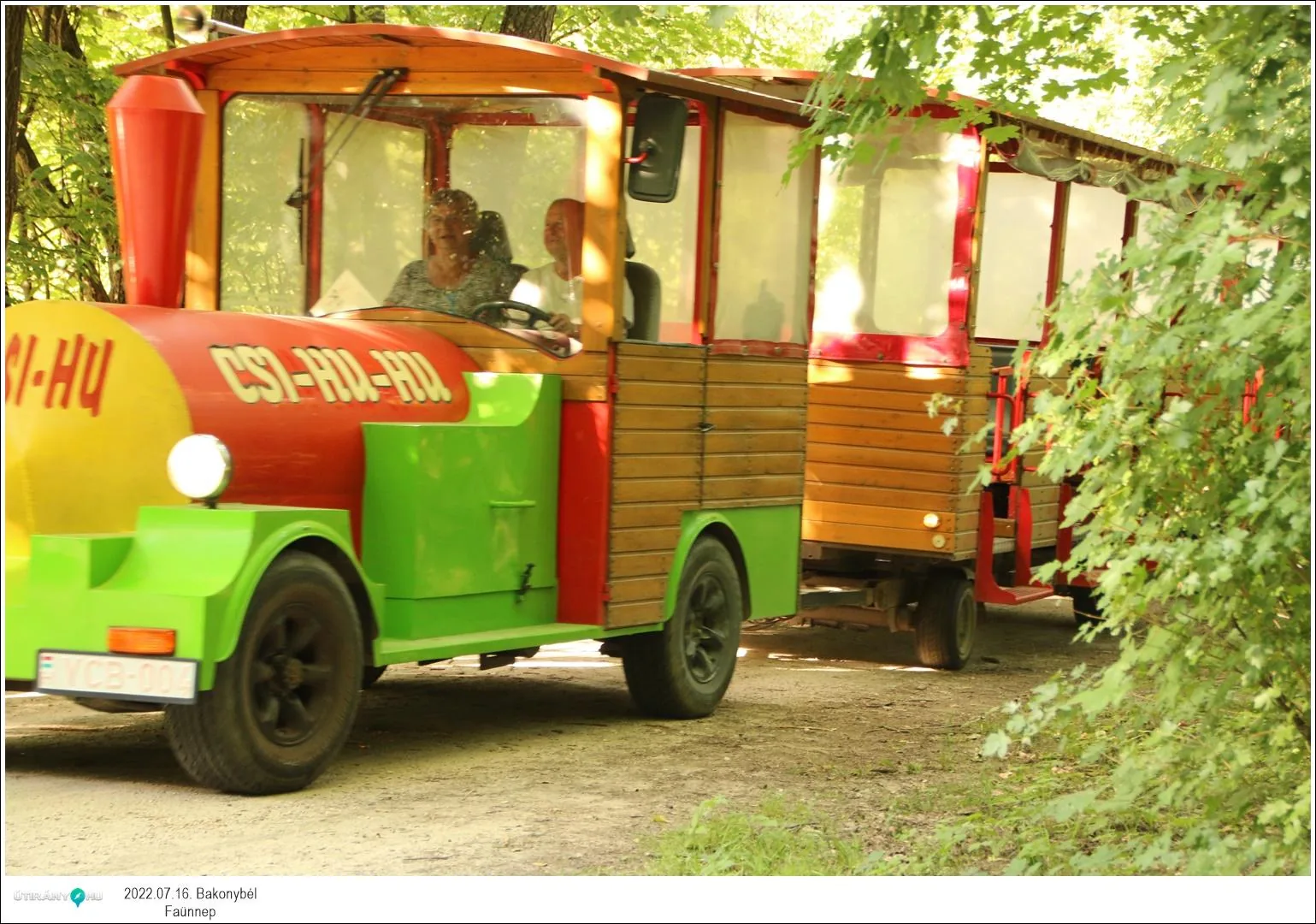 Fotók, Útirány.hu: