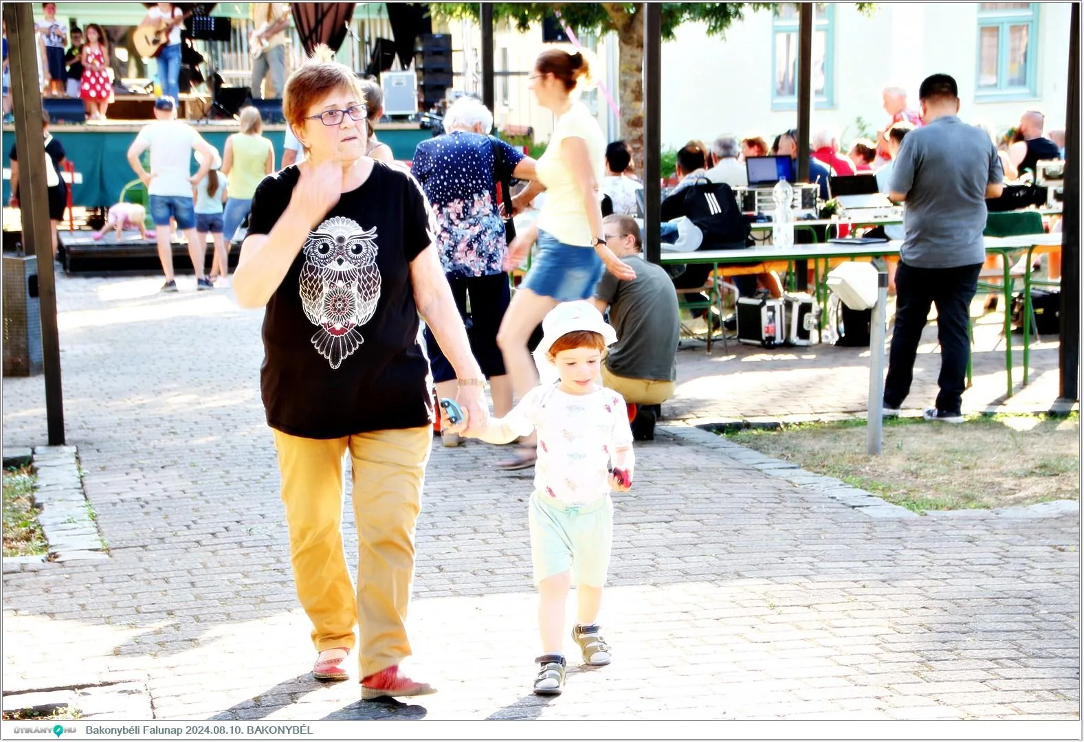 Fotók, Útirány.hu