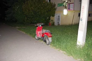 Ittasan vezette a lopott robogót borítóképe