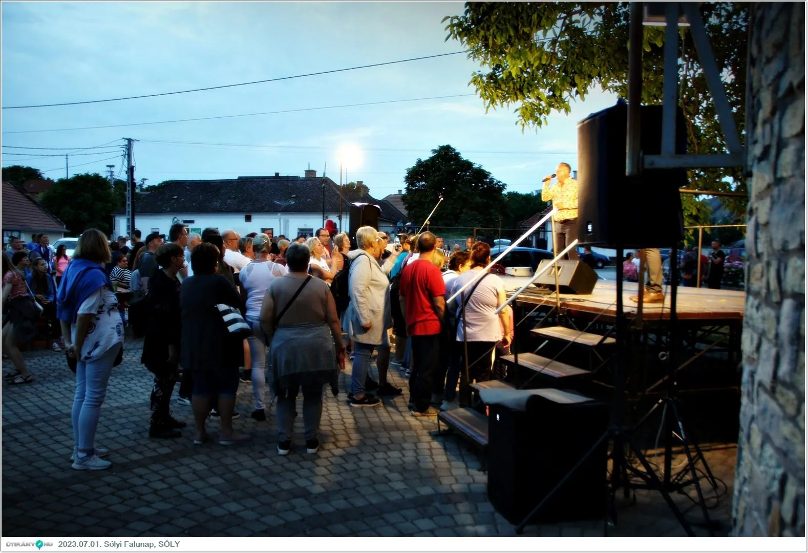 Fotók, Útirány.hu: