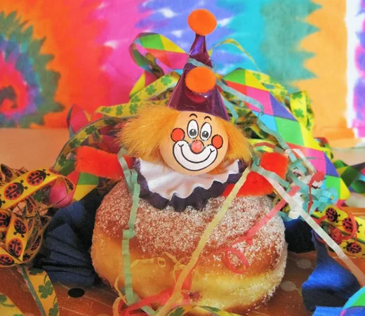 'Farsangi mulatság Fenyőfőn ' cikk borítóképe