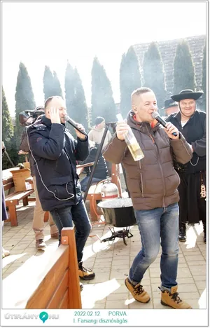 Fotók, Útirány.hu 