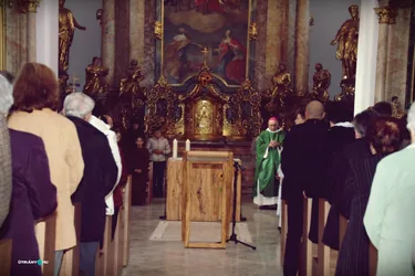 Megújulás utáni első Hálaadó Szentmise