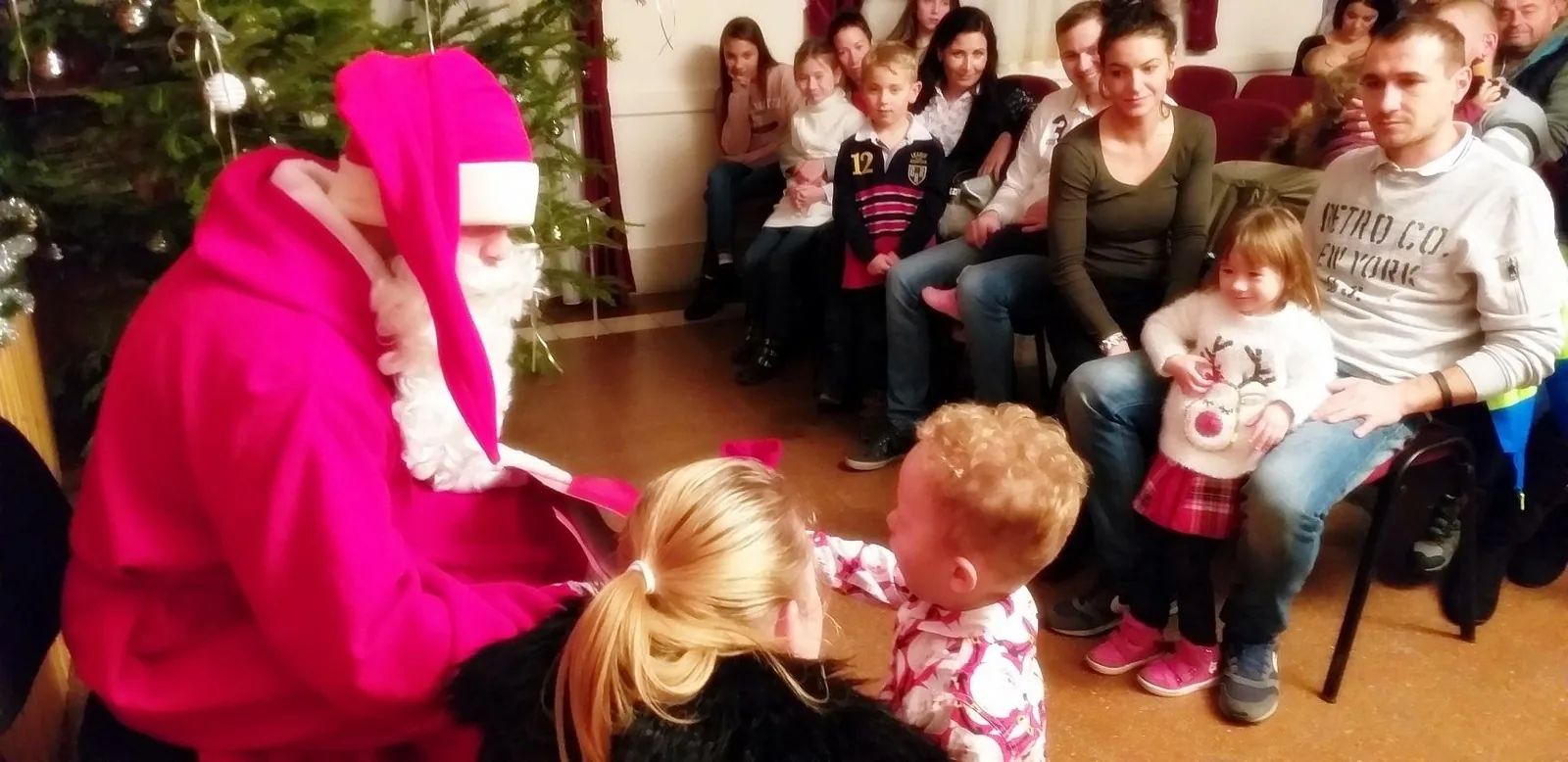 Mikulásváró Ünnepély képek