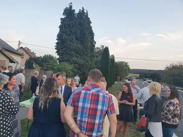 Fotók, Önkormányzat