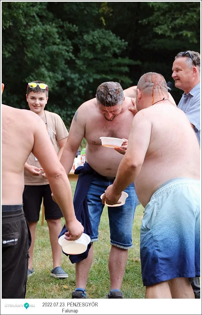 Fotók, Útirány.hu