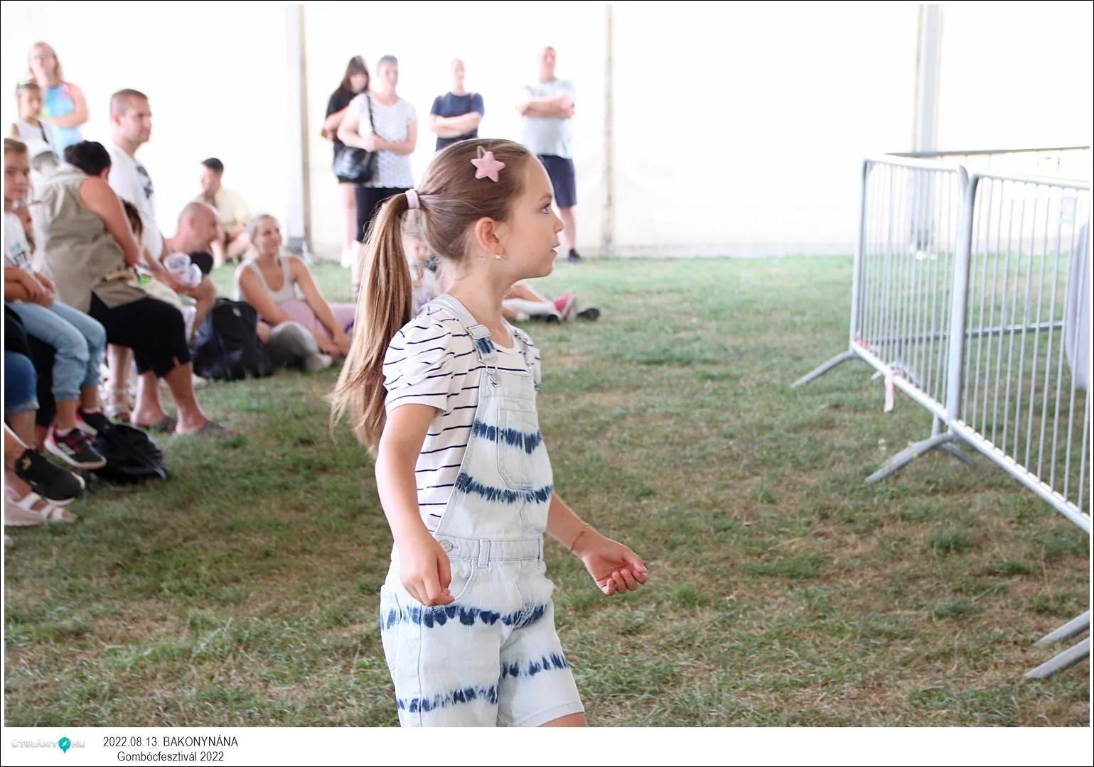 Fotók, Útirány.hu: