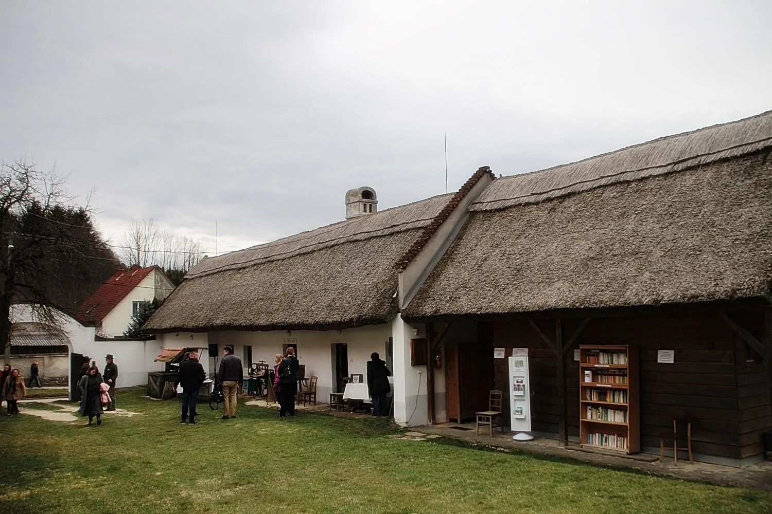 Bakonyi Indiánjáték kiállítás megnyitó. / Fotók: Útirány.hu