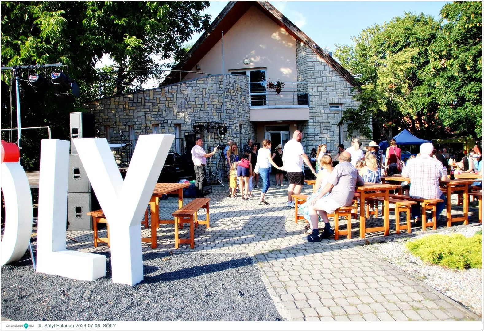 Fotók, Útirány.hu 2024