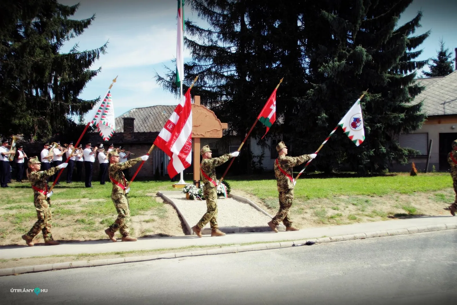 I és II Világháborús Emlékmű átadás. Fotók: Útirány.hu