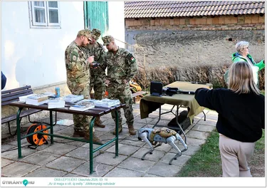 ÖRS LÉPTEIÉRT Jótékonysági sütivásár
