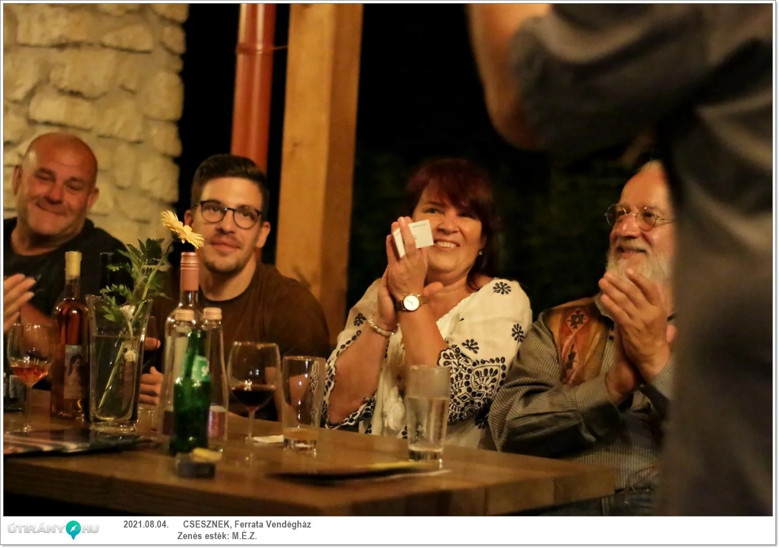 M.É.Z. zenekar és Sápi borkostoló estje