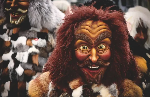 'Farsang' cikk borítóképe