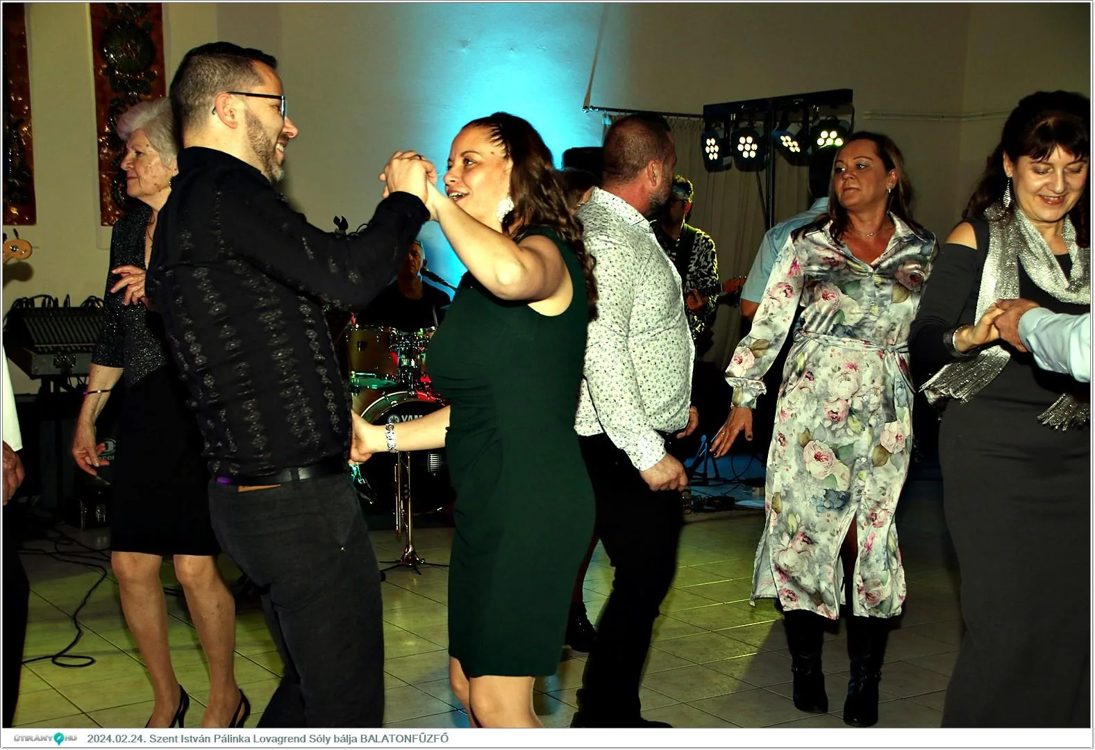 Fotók, Útirány.hu