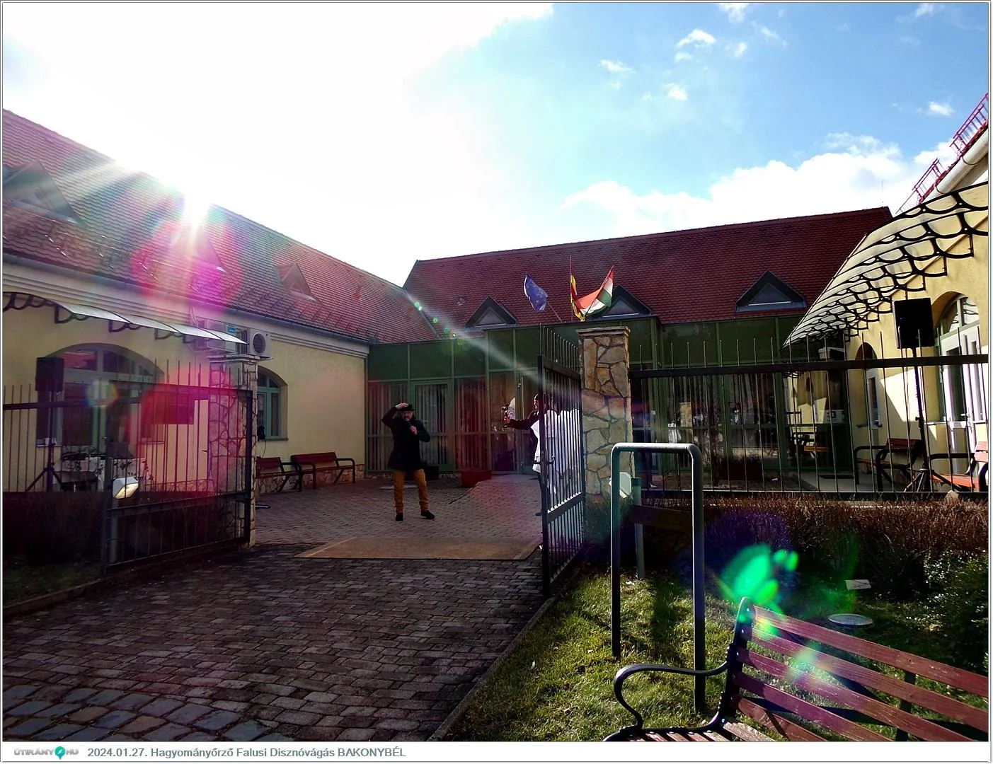 Fotók, Útirány.hu