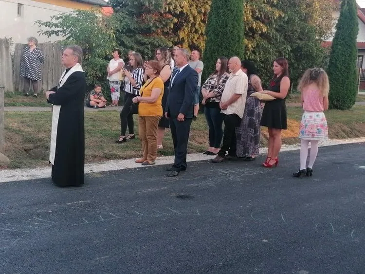 Fotók, Önkormányzat