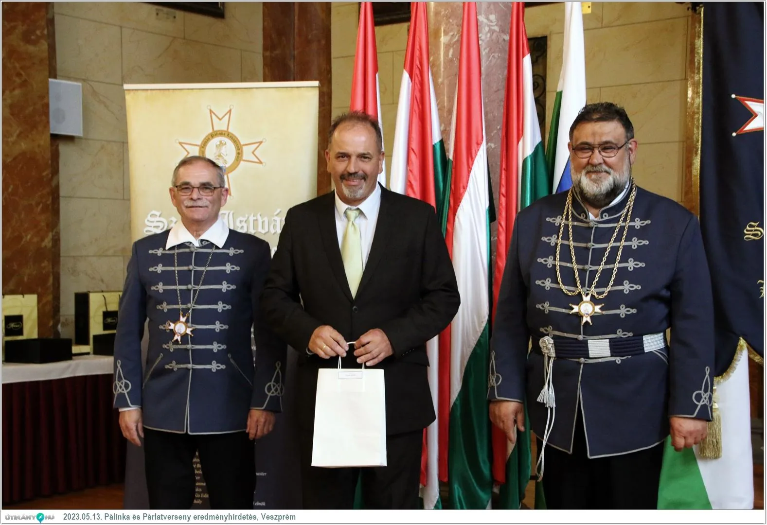 Fotók, Útirány.hu