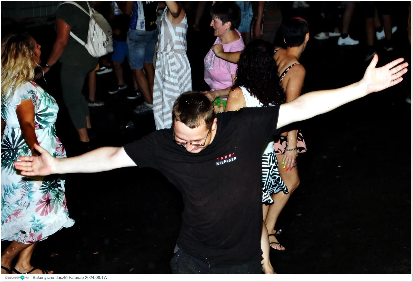 Fotók, Útirány.hu