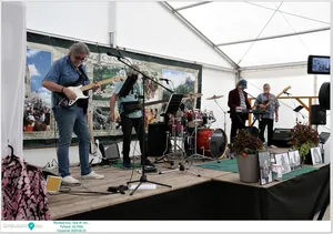 Képek: Útirány Fellépő: Az Ötök