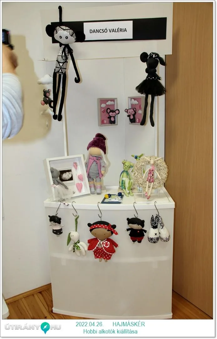 Fotók, Útirány.hu: