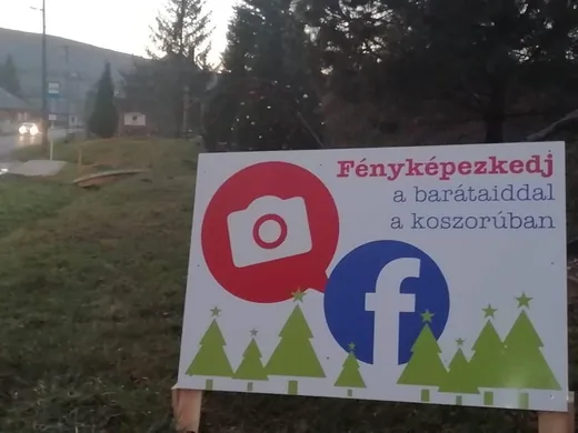 'Fényképezkedj barátaiddal' cikk borítóképe