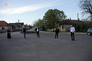 Maradj Otthon: Petőfi Színház előadása / Fotók: Útirány.hu