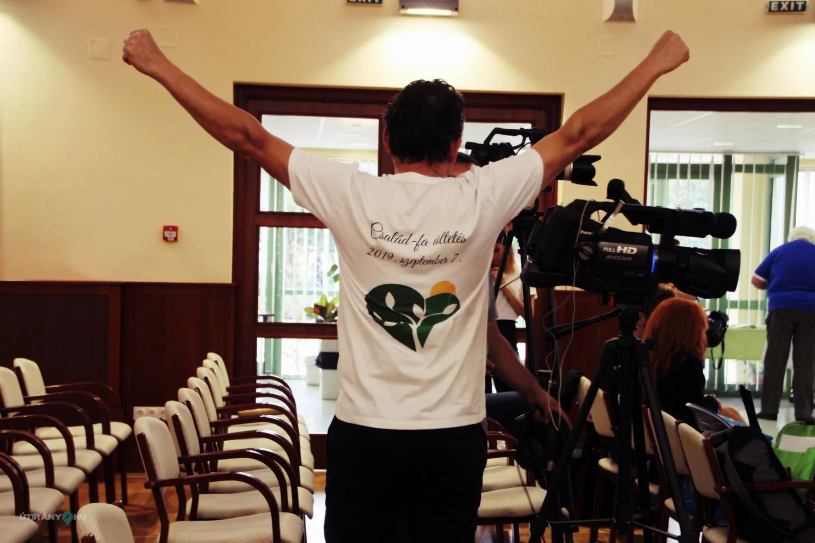 Teremtés Napja - Család-fa ültetés / Fotók: Útirány.hu