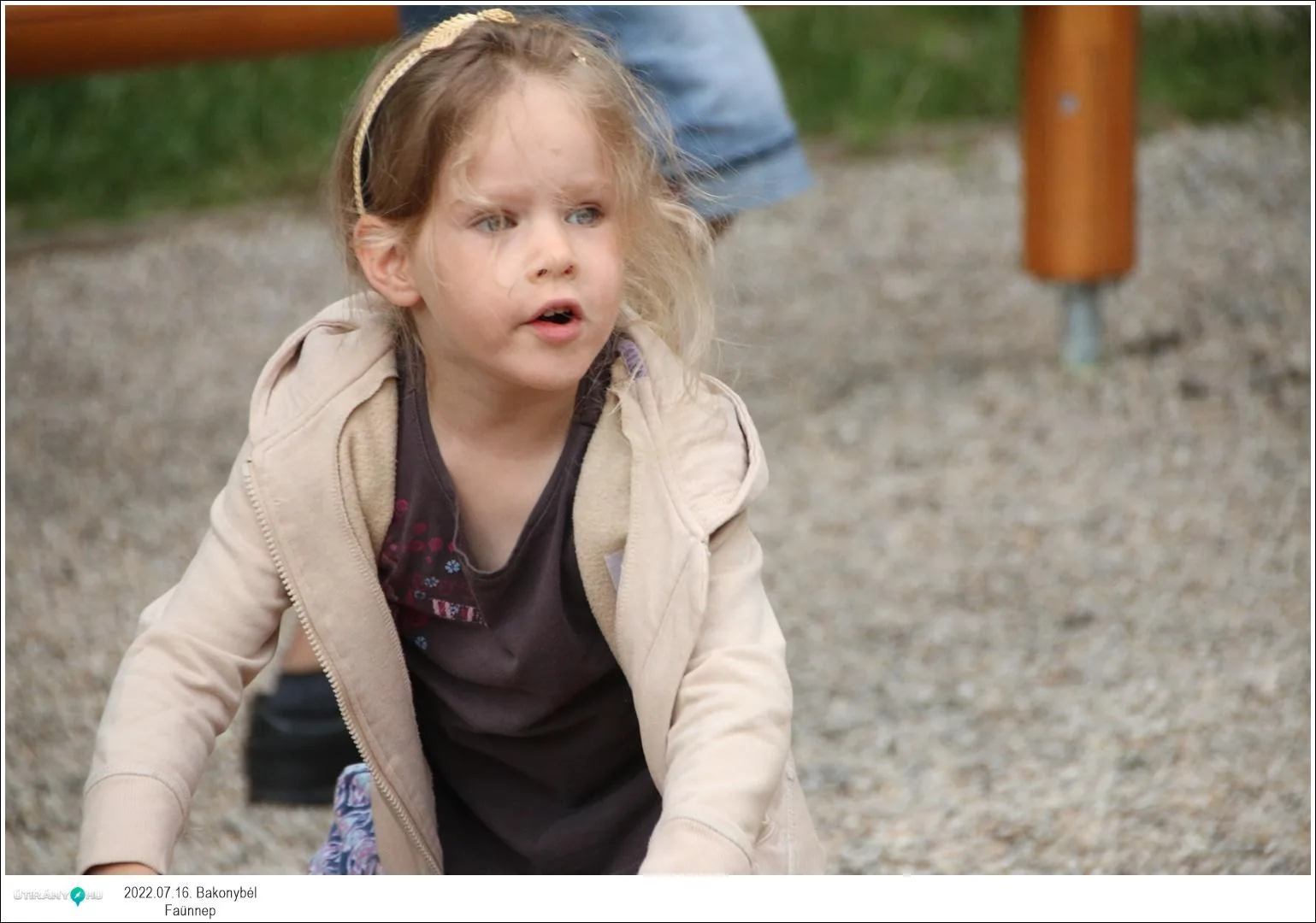 Fotók, Útirány.hu: